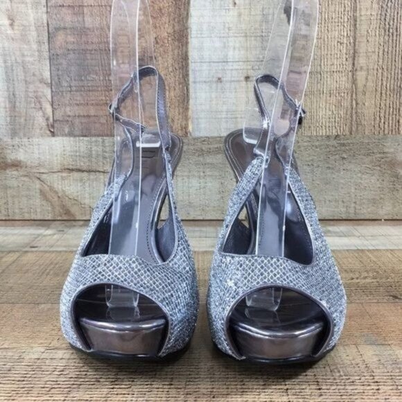 Nicole Miller Slingback High Heels Silver Metallic Womens 8 M Open Toe - Picture 2 of 13